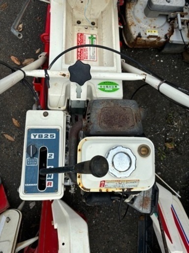 ◎ヤンマー　動力刈取機（結束型）　YB250  バインダー