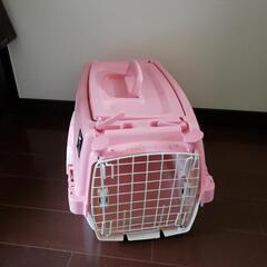 ペットハードキャリーの画像