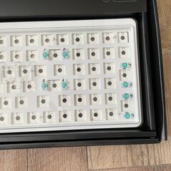 nuphy air96 白 ベアボーンの画像