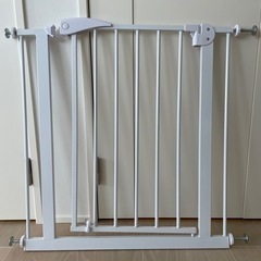 カトージ ベビーセーフティオートゲート ホワイト 75-85cm...