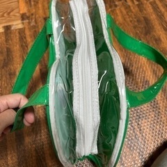 プールバックの画像