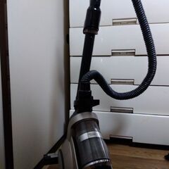 無料　ヒタチのサイクロン掃除機