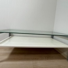 ガラステーブル家具 オフィス用家具 机の画像