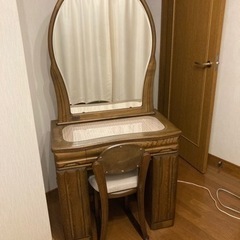 [取りに来られる方限定]ドレッサー&椅子セット
