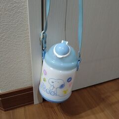 幼児用　　スヌーピー　水筒の画像