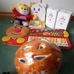 アンパンマンヘルメット(未使用品)＆アンパンマンのピアノ＆しまじ...