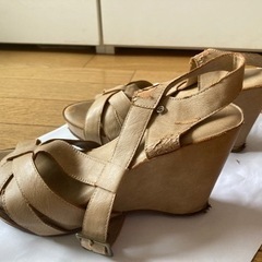 ウェッジソール　ハイヒール　サンダル