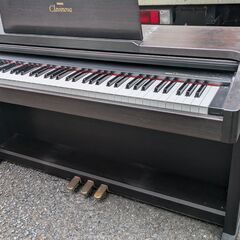 中古　手渡し東京発　YAMAHA　電子ピアノ　CLP-133　96年製