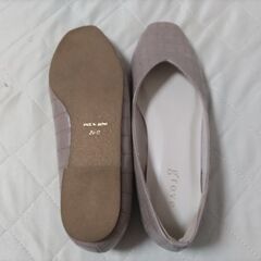 grove ローヒールパンプスの画像
