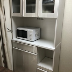 食器棚