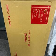 PCデスク　組み立ての画像