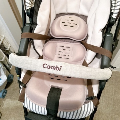 【取引相談中】コンビ combi ベビーカー スゴカル 4キャス エッグショック
