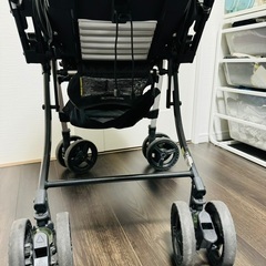 コンビ　ディアグラッセ　オート4キャス　エッグショックFE-500の画像