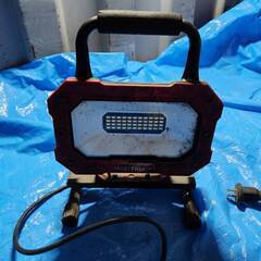 ［J0082］MASTER GRIP LED 2000LUMEN...