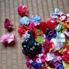 指輪サイズの手作りの花たくさんの画像