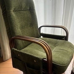 ラタン回転リクライニングチェア&オットマンあげますの画像