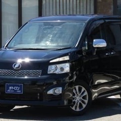 人気のミニバン🚗🚗　トヨタ　ヴォクシー