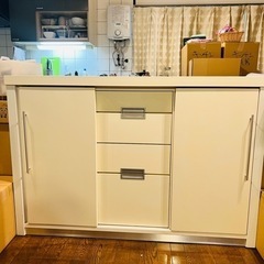 【受付再開】
アクタスで購入した収納付きカウンターテーブル&ハイ...