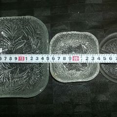 ガラス食器(そうめん鉢やサラダボールにも)⑤客セット【美品】🌼🌼🌼ご希望ありましたらガラスの大皿①枚サービス🉑の画像