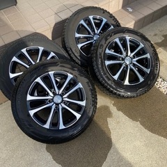 車のパーツ タイヤ、ホイール