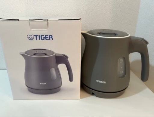 タイガー tiger 電気ポット TIGER わく子 電気ケトル 0.8L PCM-A080 アッシュグレー 家電 キッチン家電 電気ポット　送料無料