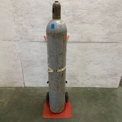 【空ボンベ】 ヘリウムガス用 ガスボンベ 空容器 特大 7000L ヘリウムガス 風船 ② Y0042YGの画像