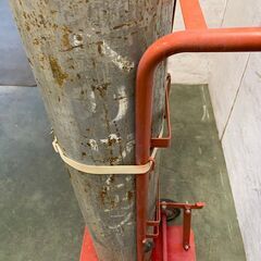 【空ボンベ】 ヘリウムガス用 ガスボンベ 空容器 特大 7000L ヘリウムガス 風船 ② Y0042YGの画像