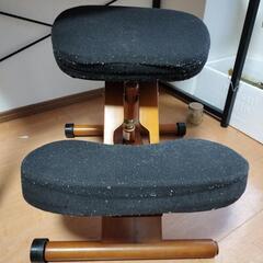 難あり！姿勢が良くなる 椅子の画像