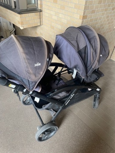 レインカバー付き！双子用 ベビーカー 縦型 combi