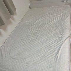 ローベッド　セミダブルベッド