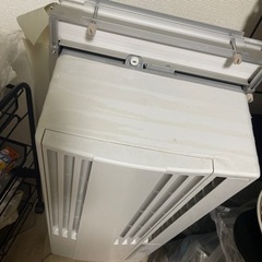 家電 季節、空調家電 エアコンの画像