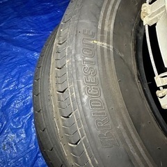 LT 195/80R15 タイヤのみの画像