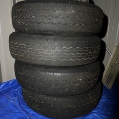 LT 195/80R15 タイヤのみの画像