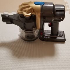 ダイソン　dyson 掃除機　DC16