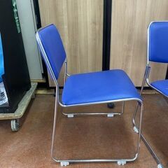 【4脚セット】スタッキングチェア　連結可　スタックチェア　ミーティングチェアの画像