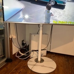 至急！お譲りします。テレビスタンド　