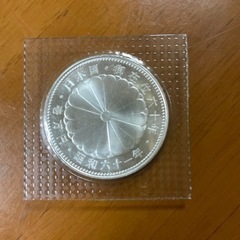 天皇陛下御在位六十年記念 一万円銀貨