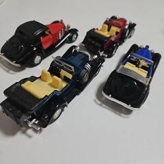 おもちゃ車4個セットの画像