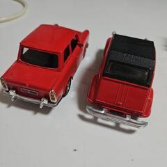 おもちゃ車2個セットの画像