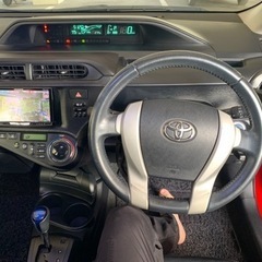 車検満タン　トヨタアクア平成25年上級グレードの画像