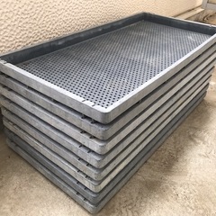 【御礼】育苗箱 8個