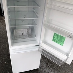 NO 214  🌈福岡市内配送設置無料✨🌈  2019年　ヤマダ電機 2ドア冷蔵庫 (156L・右開き) ホワイト YRZF15G1の画像