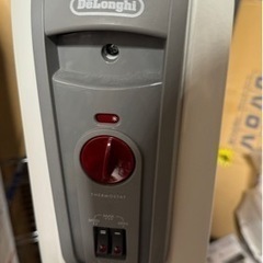 家電 オイルヒーター　デロンギヒーターの画像