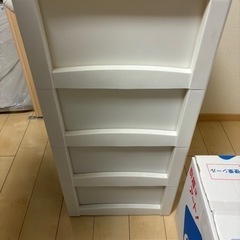  商談中　収納棚 タンス チェストの画像