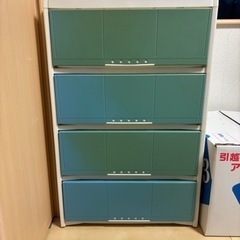  商談中　収納棚 タンス チェストの画像