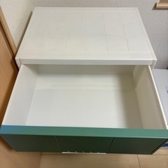  商談中　収納棚 タンス チェストの画像