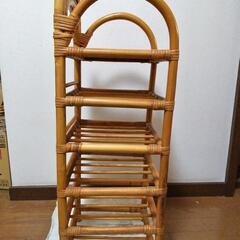 【値引き】籐製品のスリッパラックの画像