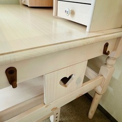 ☆カントリー学習机3点セット　アイボリー☆の画像