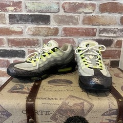 限定 NIKE AIR MAX 95 イエローグラデーション スニーカー