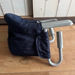 Inglesina イングリッシーナ ☆ ファスト ☆ テーブルチェア ☆ ネイビー ☆ 清掃済みの画像